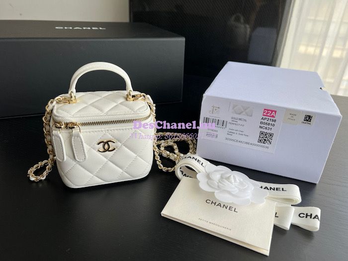 Replica Chanel New 22A SLG Lambskin Small Vanity With Chain and Top Ha
