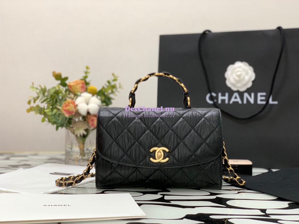 Replica Chanel Small Flap Crumpled Lambskin Bag With CC Wrapped Top Ha