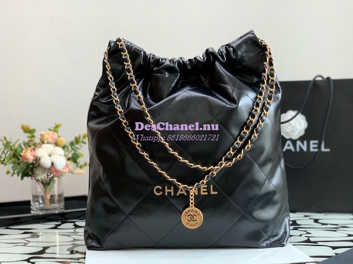 Chanel 22 Large Handbag
