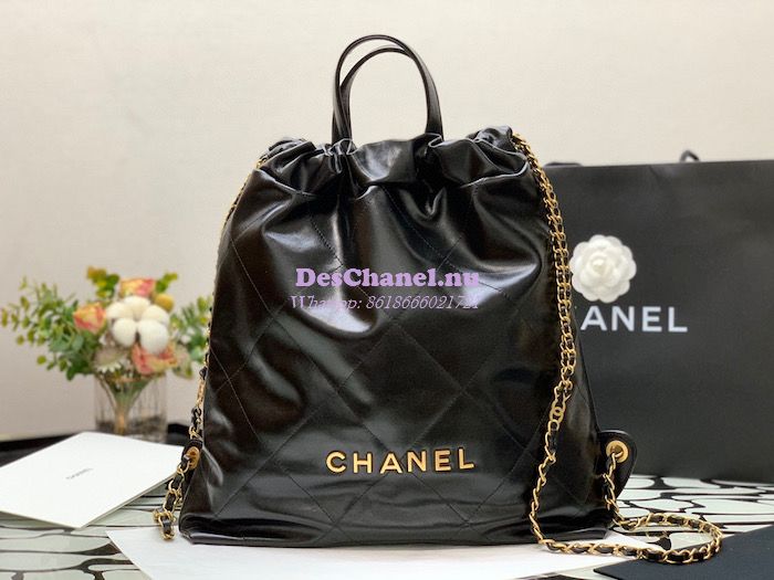Replica Chanel 22 Backpack in Shiny Calfskin AS3313 Black