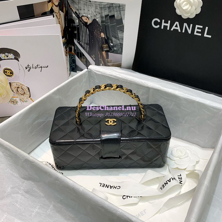 Chanel Timeless CC Vanity Case - Black Cosmetic Bags, Accessories -  CHA881483