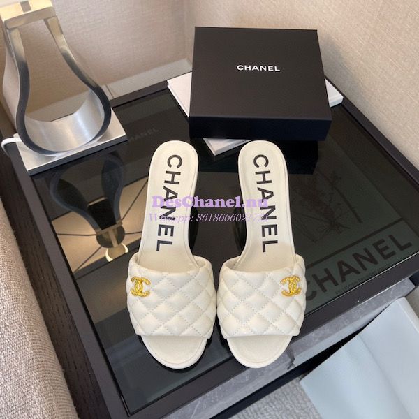 Replica Chanel 22P CC Lambskin Quilted Heeled Mule G38820 White