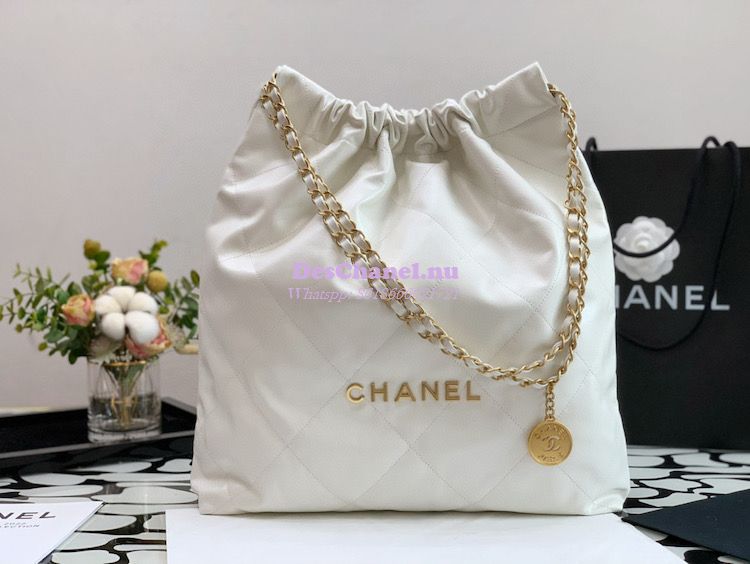Replica Chanel 22 Large Handbag Shiny Calfskin AS3262 White