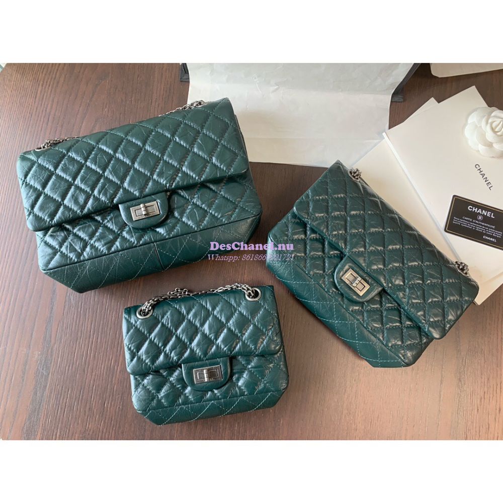 Replica Chanel Reissue 2.55 Classic Flap Bag in Aged Calfskin Green