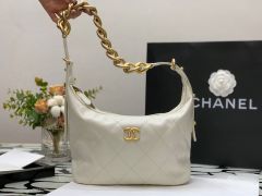 Replica Chanel Calfskin Hobo Bag AS2910 White